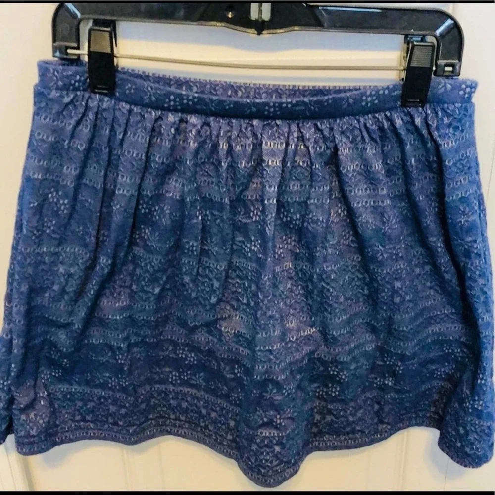OLD NAVY Girl’s Chambray Blue Eyelet Skort